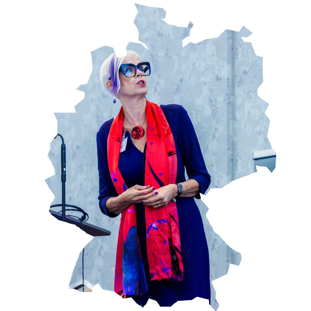 Susanne Dirks German Translator Image Susanne Dirks German Translator Image